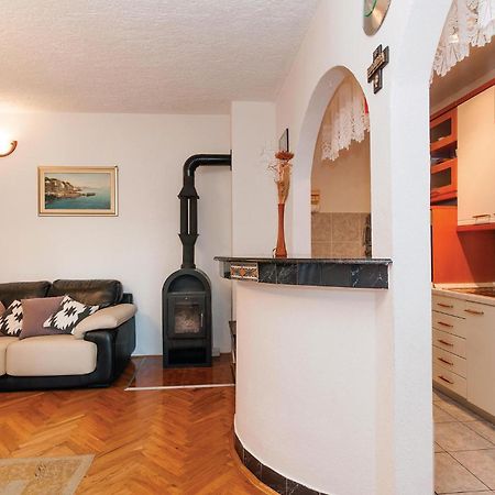 Lovely Apartment In Rovanjska With House Sea View מראה חיצוני תמונה
