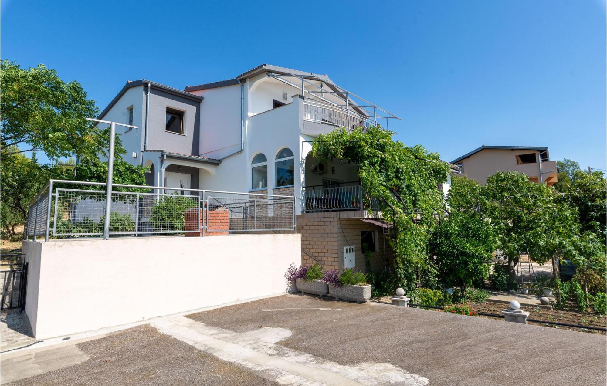 Lovely Apartment In Rovanjska With House Sea View מראה חיצוני תמונה